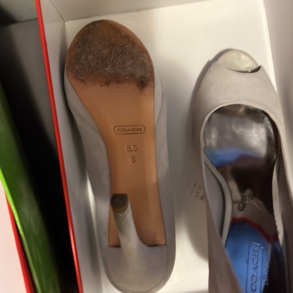 Coach suede peep toe pumps - Picture 3 of 5